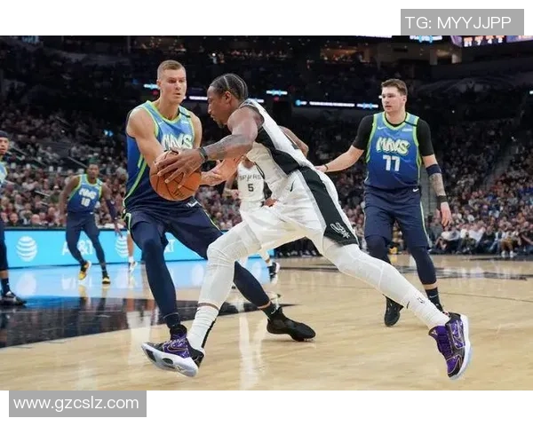 2016季前赛马刺与活塞对决精彩回顾与赛季前瞻分析