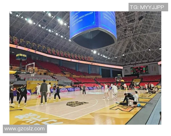 今晚CBA焦点战辽宁队对决浙江队期待精彩对抗与激烈角逐 今晚CBA焦点战辽宁队对决浙江队期待精彩对抗与激烈角逐