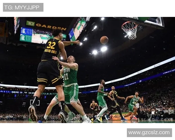 凯尔特人与猛龙第六场激战揭幕季后赛生死战精彩回顾与分析 凯尔特人与猛龙第六场激战揭幕季后赛生死战精彩回顾与分析