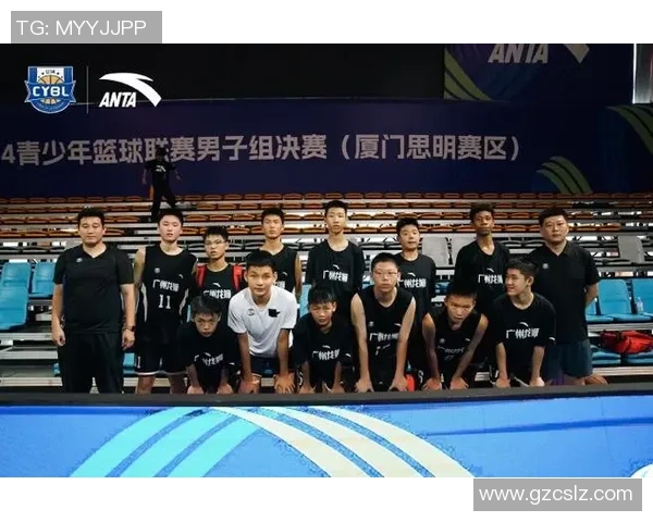 广州龙狮迎战江苏队全力争胜展现篮球魅力与团队精神 广州龙狮迎战江苏队全力争胜展现篮球魅力与团队精神